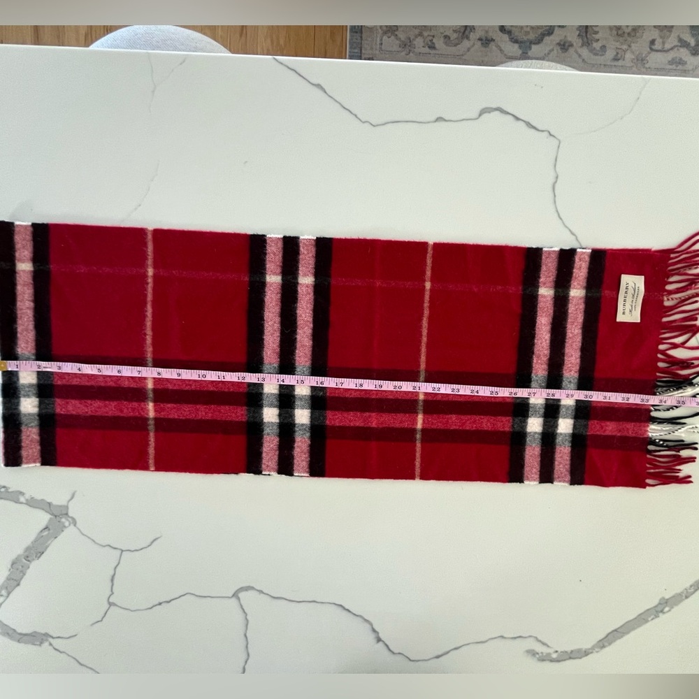 Burberry 100% Cashmere Giant Check Scarf Red, Black & White w/ Box - Worn Once - Picture 5 of 13